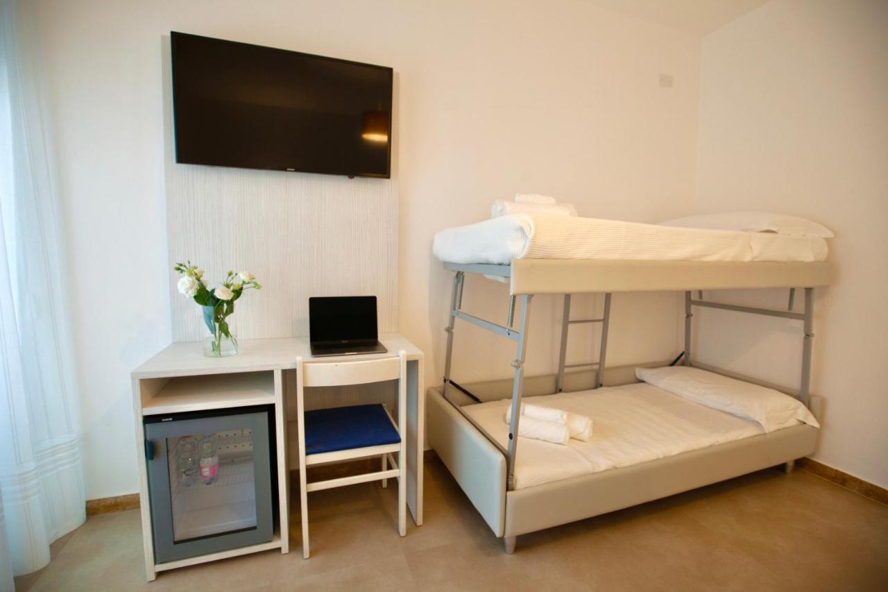 Hotel Maestri Riccione Zewnętrze zdjęcie